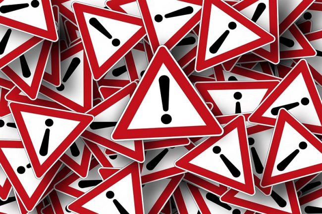 road-sign-663368_1920