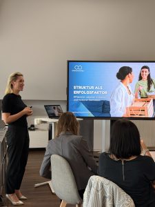 Ordnungswelt Vortrag, organisiert vom UFE, bei Mampap.